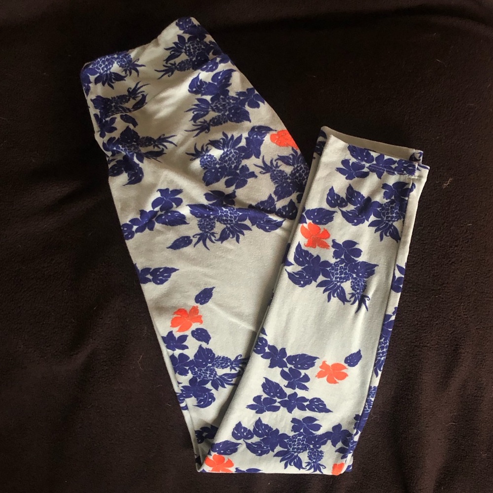 LulaRoe pineapple leggings